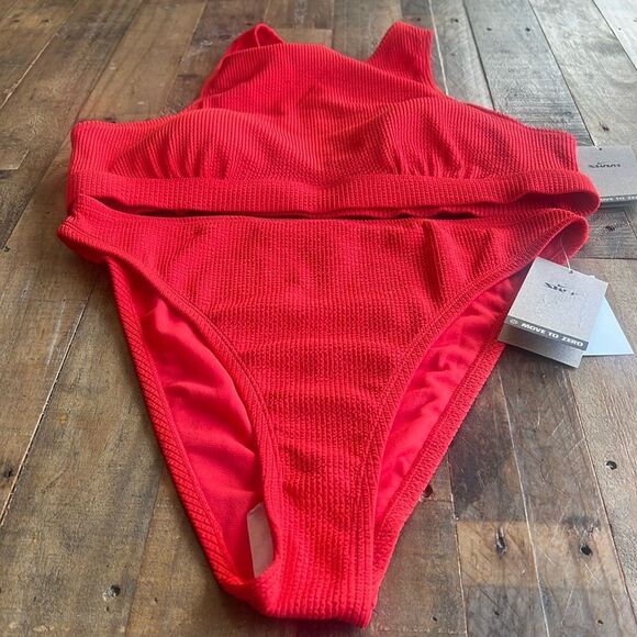 Nike Women's High Neck Bikini Top and Nike Women's High Waist Bikini Bottoms - Picture 2 of 5